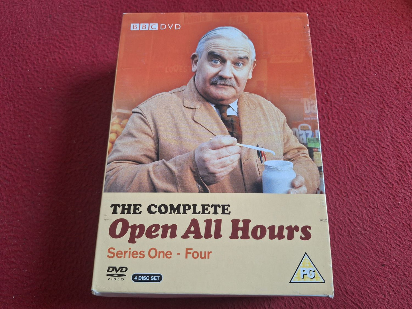 OPEN ALL HOURS THE COMPLETE SERIES 1 - 4 BOX DVDD
