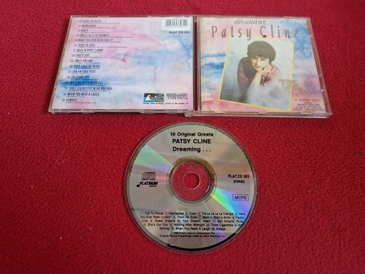 PATSY CLINE DREAMING... CD
