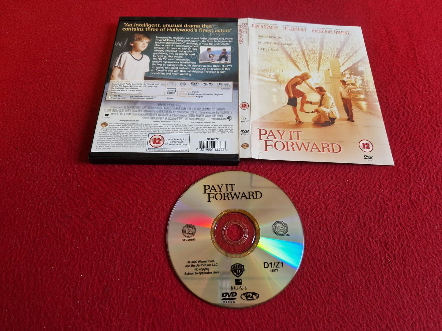 PAY IT FORWARD DVD