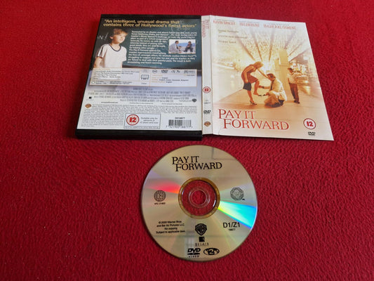 PAY IT FORWARD DVD