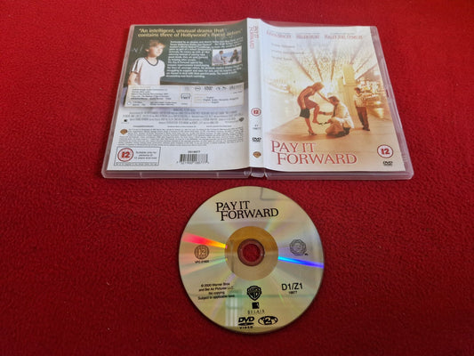 PAY IT FORWARD DVD