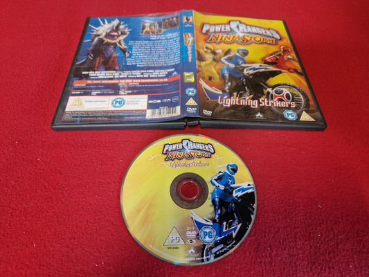 POWER RANGERS NINJA STORM LIGHTNING STRIKERS till DVD