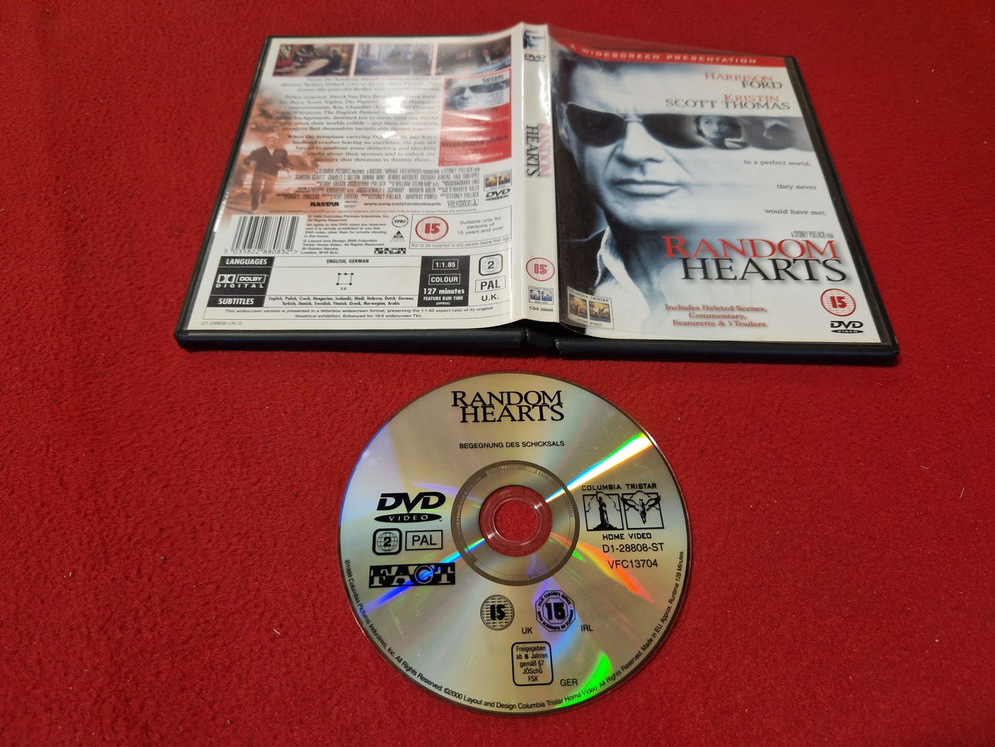 RANDOM HEARTS till DVD