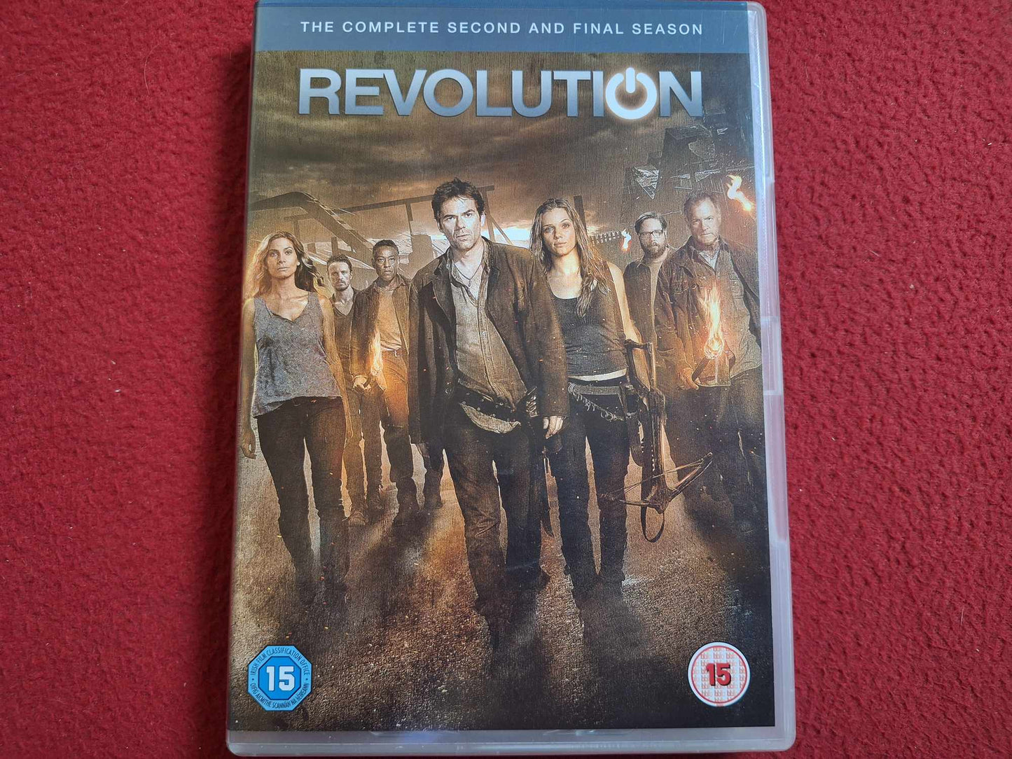 REVOLUTION SEASON 2 BOX DVD