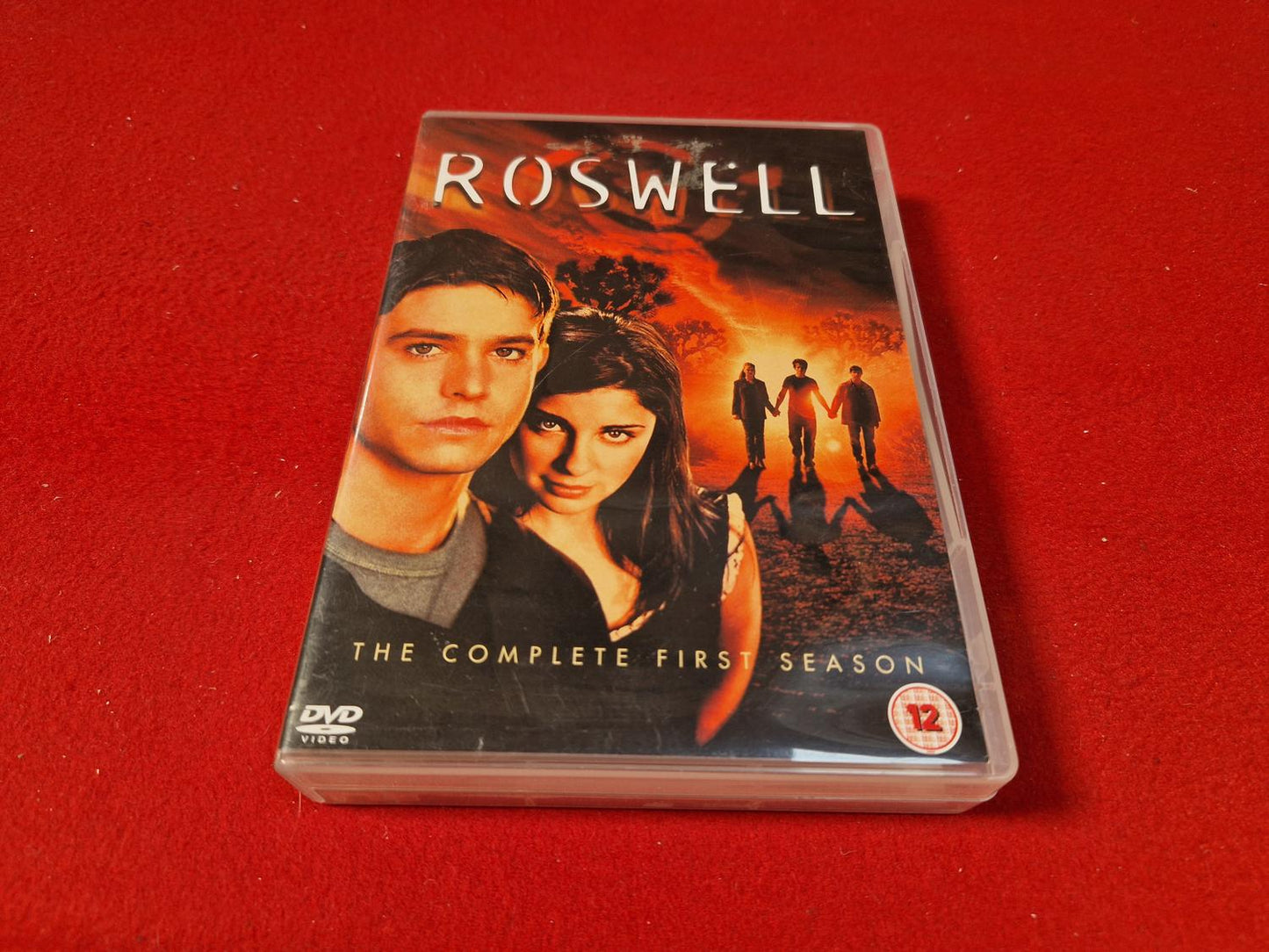 ROSWELL THE COMPLETE SEASON 1 BOX till DVD