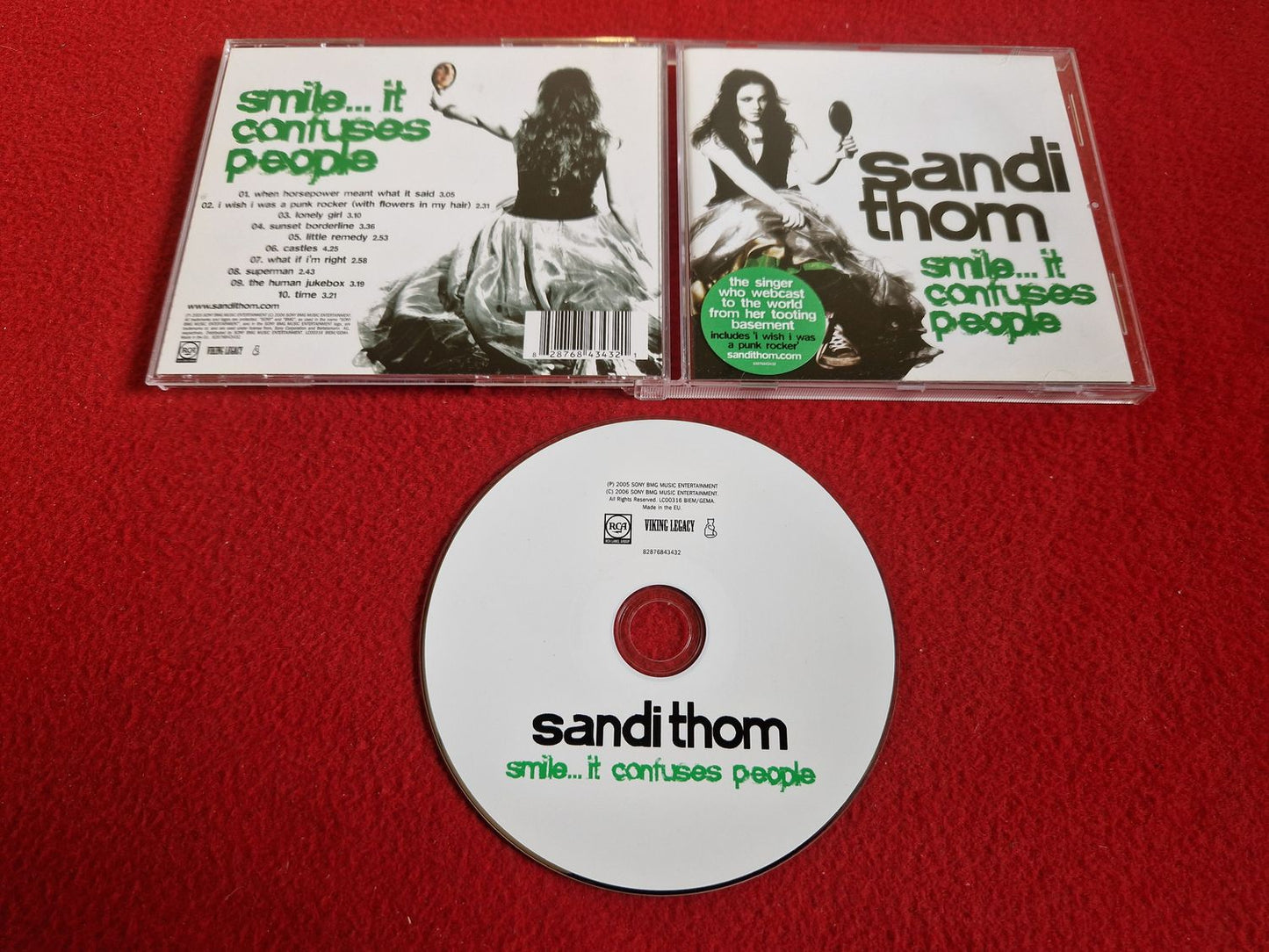 SANDI THOM SMILE... IT CONFUSES PEOPLE till CD