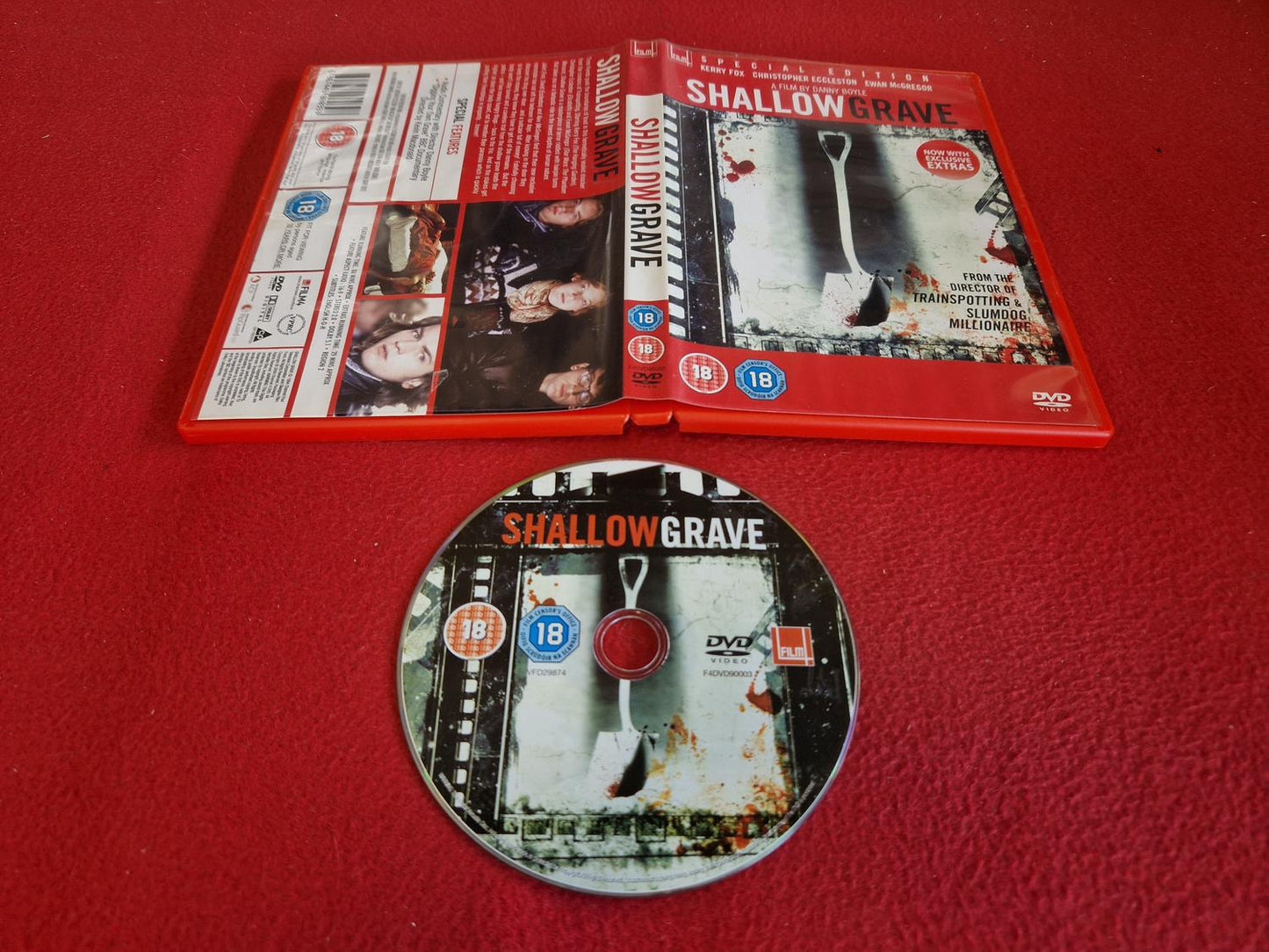 SHALLOW GRAVE till DVD