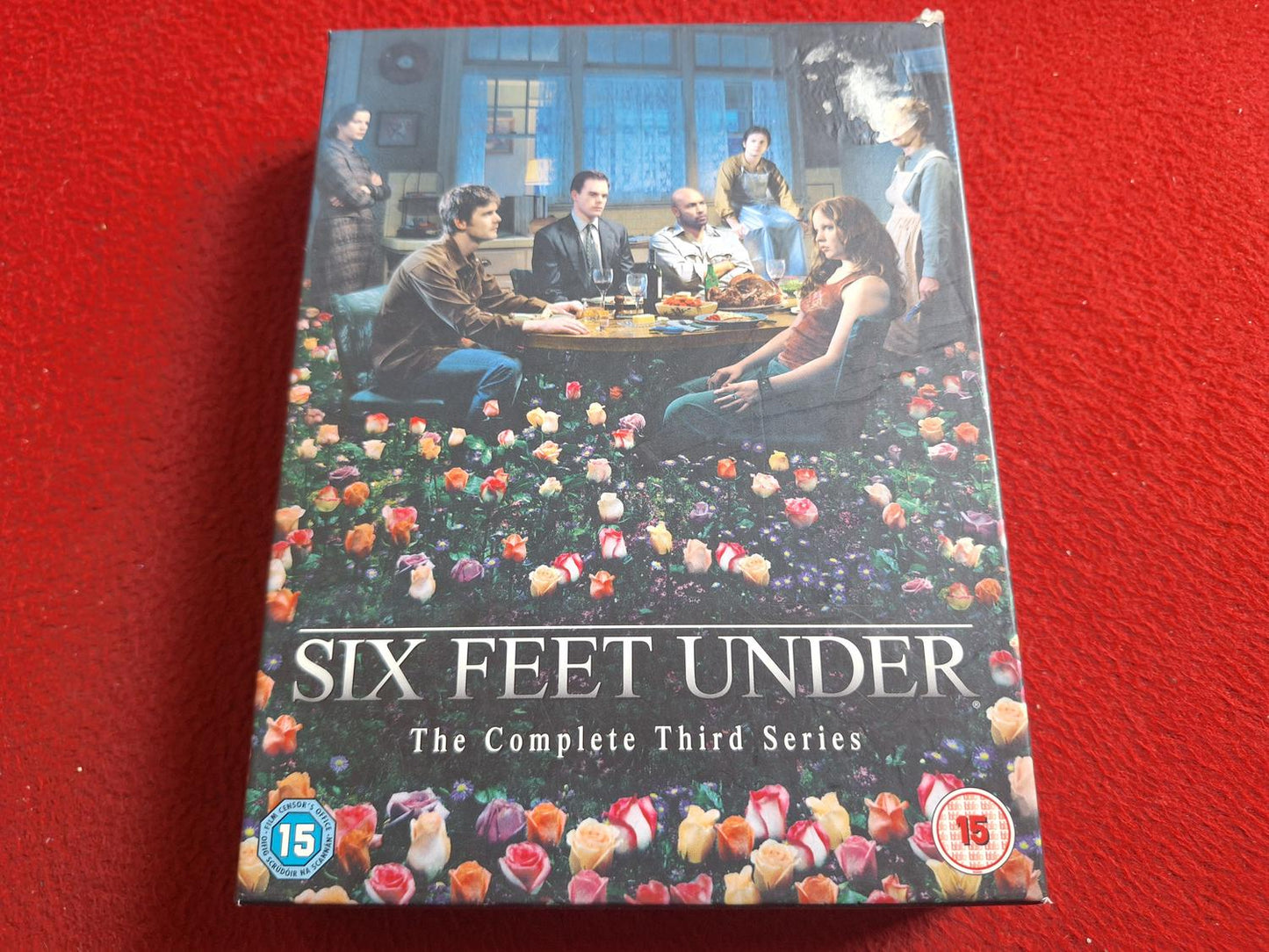 SIX FEET UNDER SERIES 3 BOX DVD