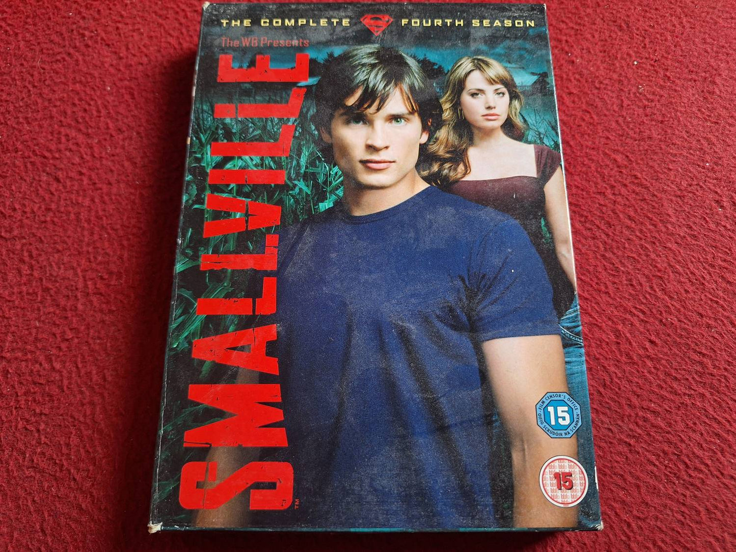 SMALLVILLE SEASON 4 BOX DVD