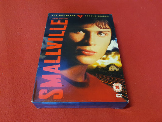 SMALLVILLE SEASON 2 BOX till DVD