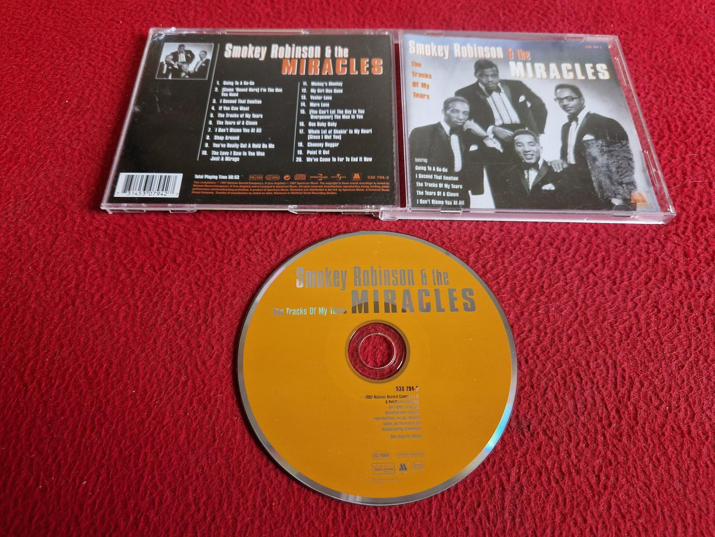 SMOKEY ROBINSON & THE MIRACLES THE TRACKS OF MY TEARS CD
