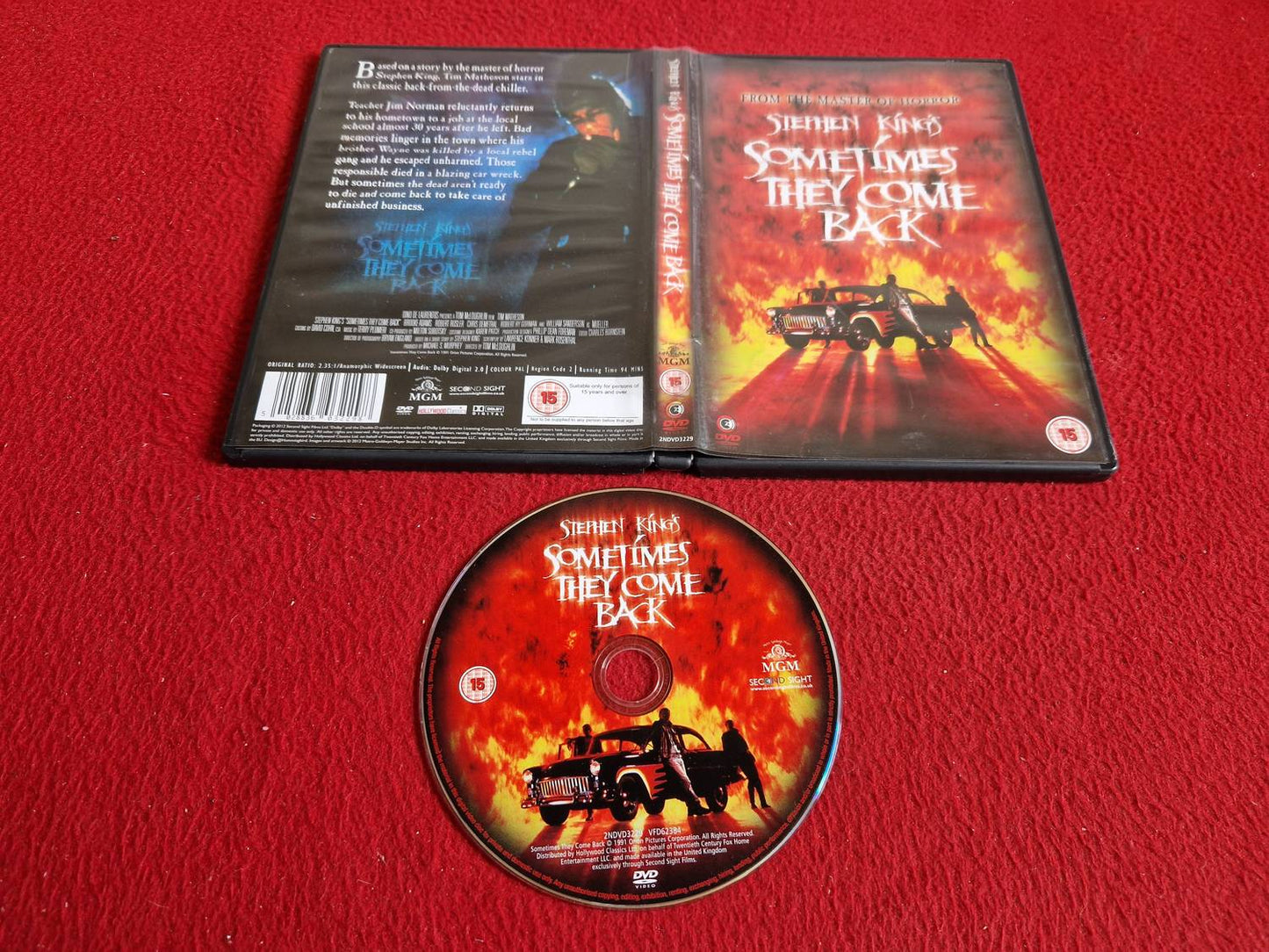 SOMETIMES THEY COME BACK  [ STEPHEN KING ] DVD