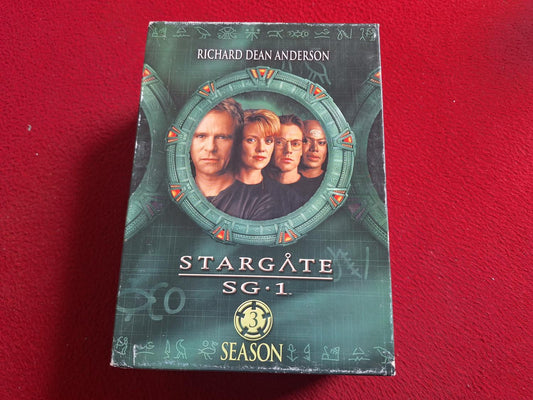 STARGATE SG1 SEASON 3 [ REGION 1 / NTSC ] BOX DVD