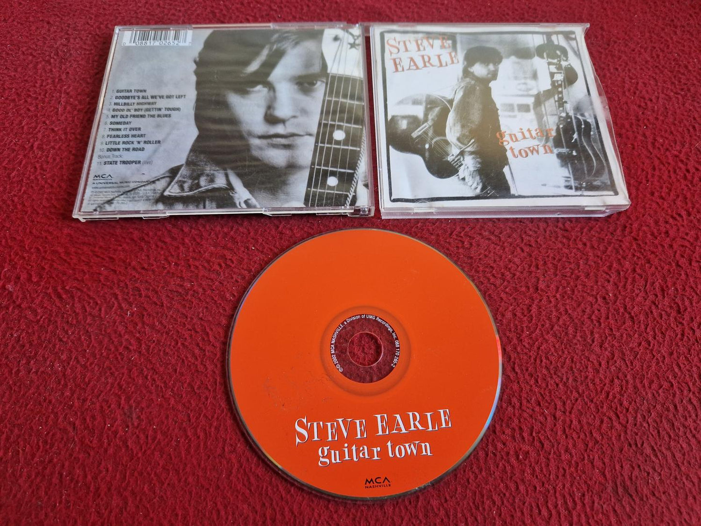 STEVE EARLE GUITAR TOWN CD