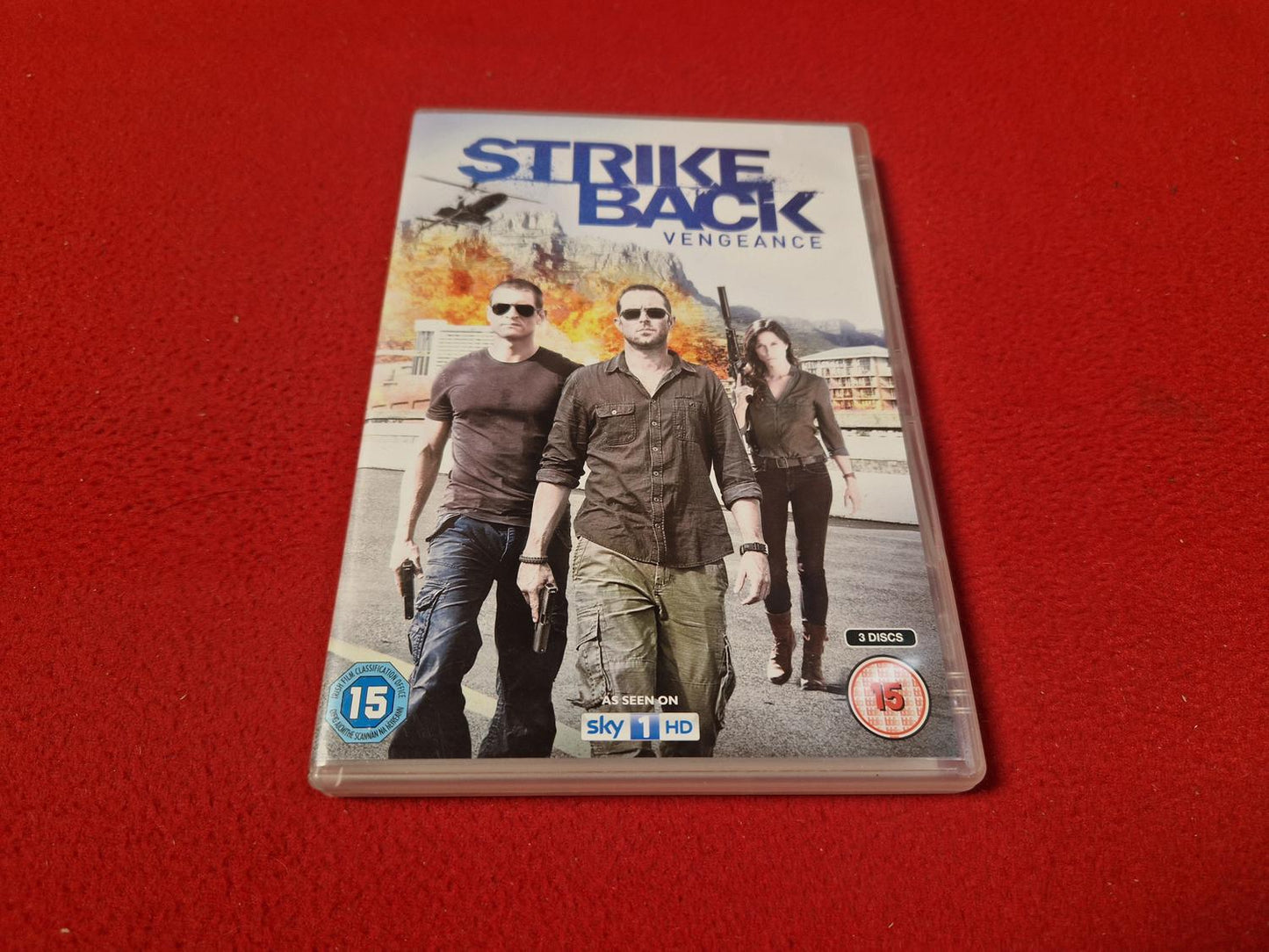 STRIKE BACK VENGEANCE BOX till DVD