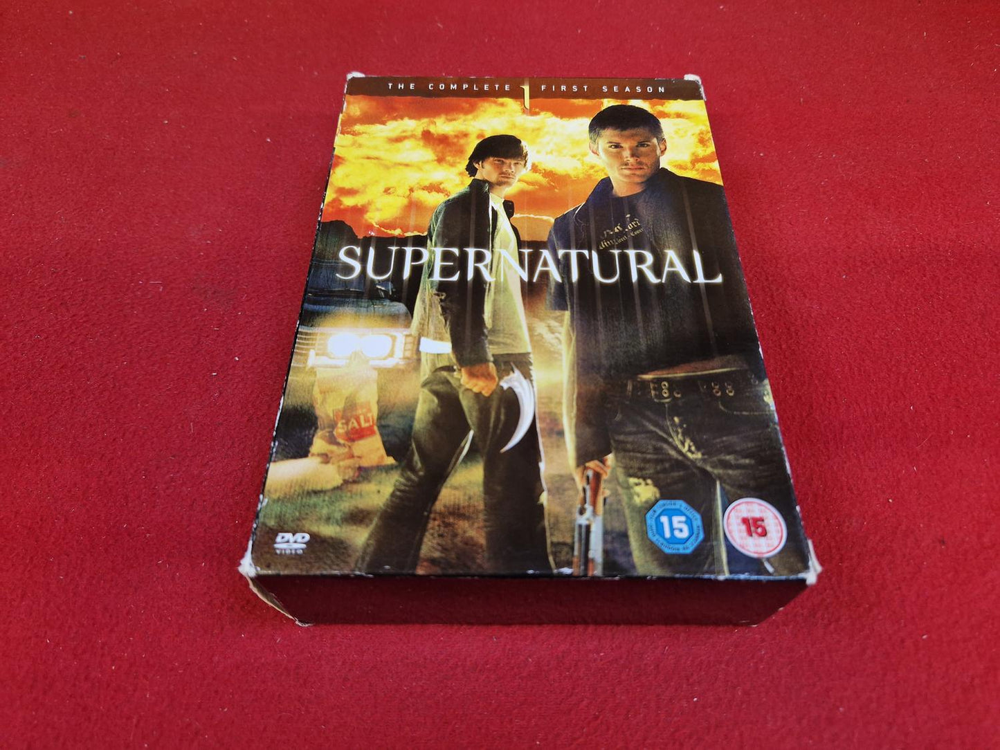 SUPERNATURAL THE COMPLETE SEASON 1 BOX till DVD