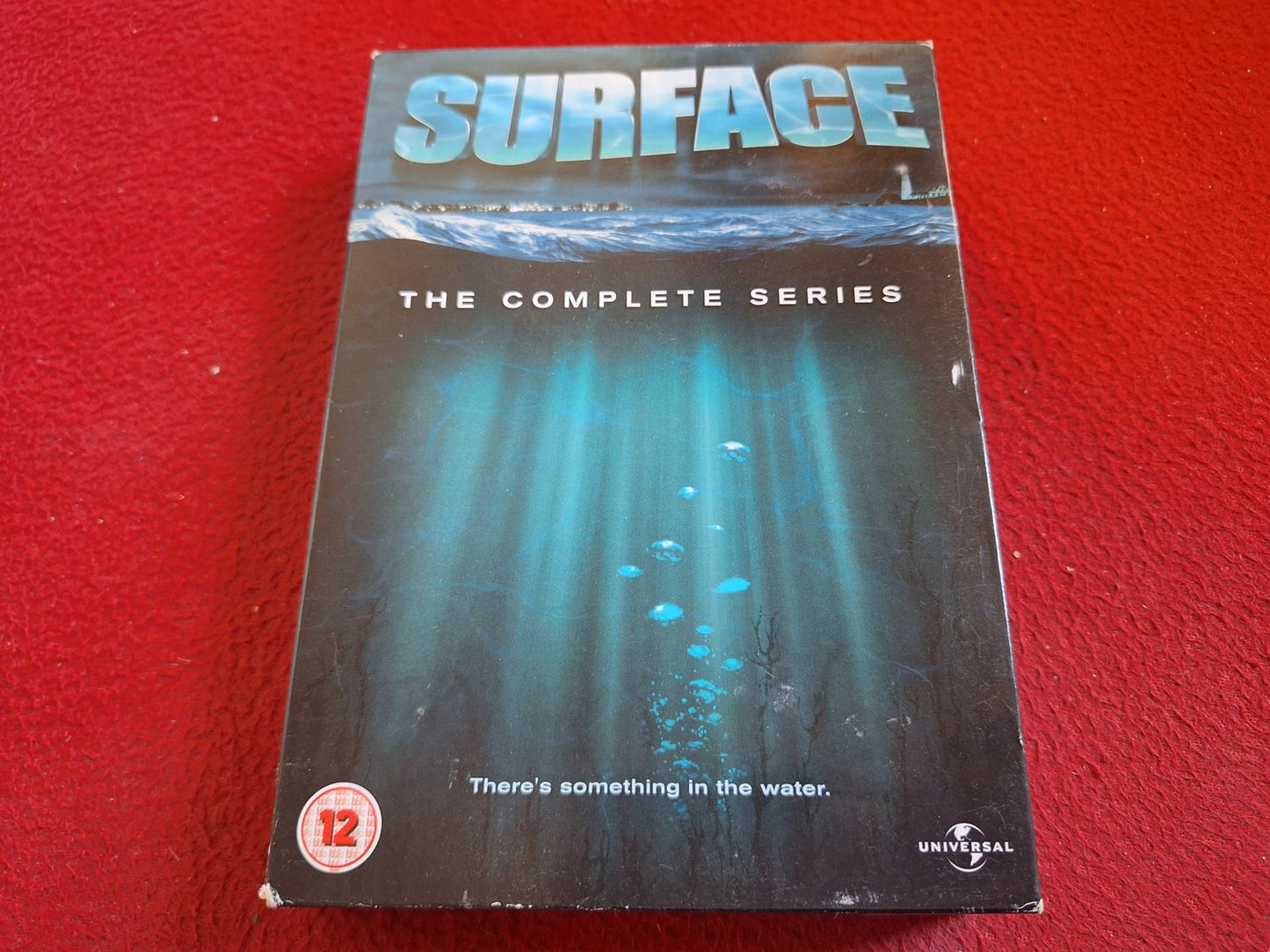 SURFACE THE COMPLETE SERIES BOX DVD