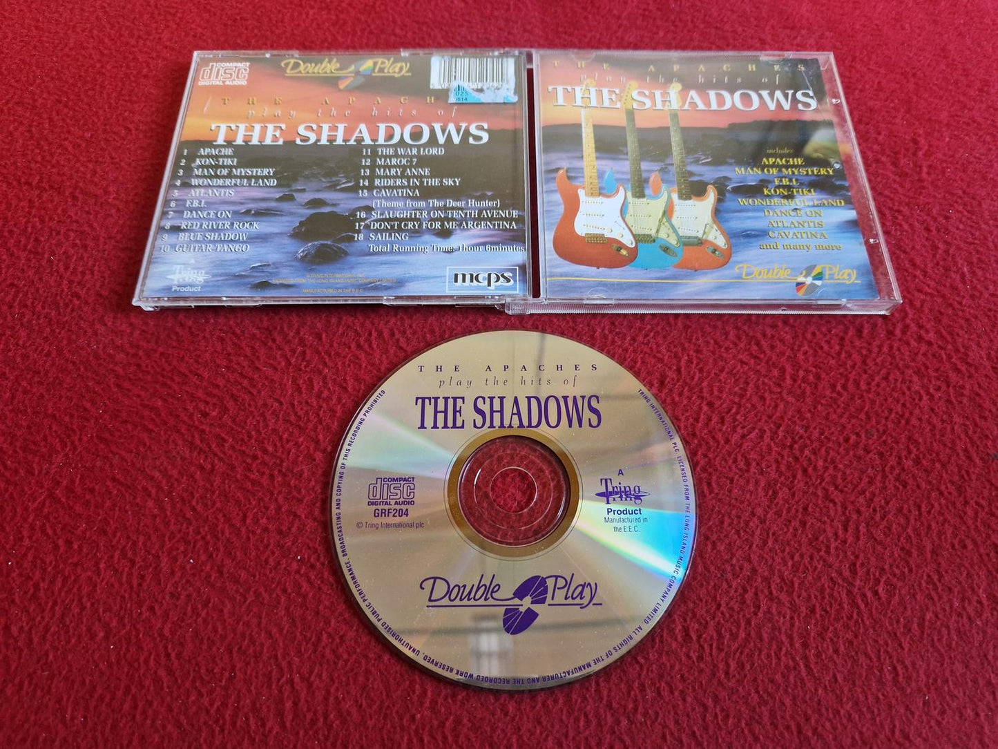 THE APACHES PLAY THE HITS OF THE SHADOWS CD