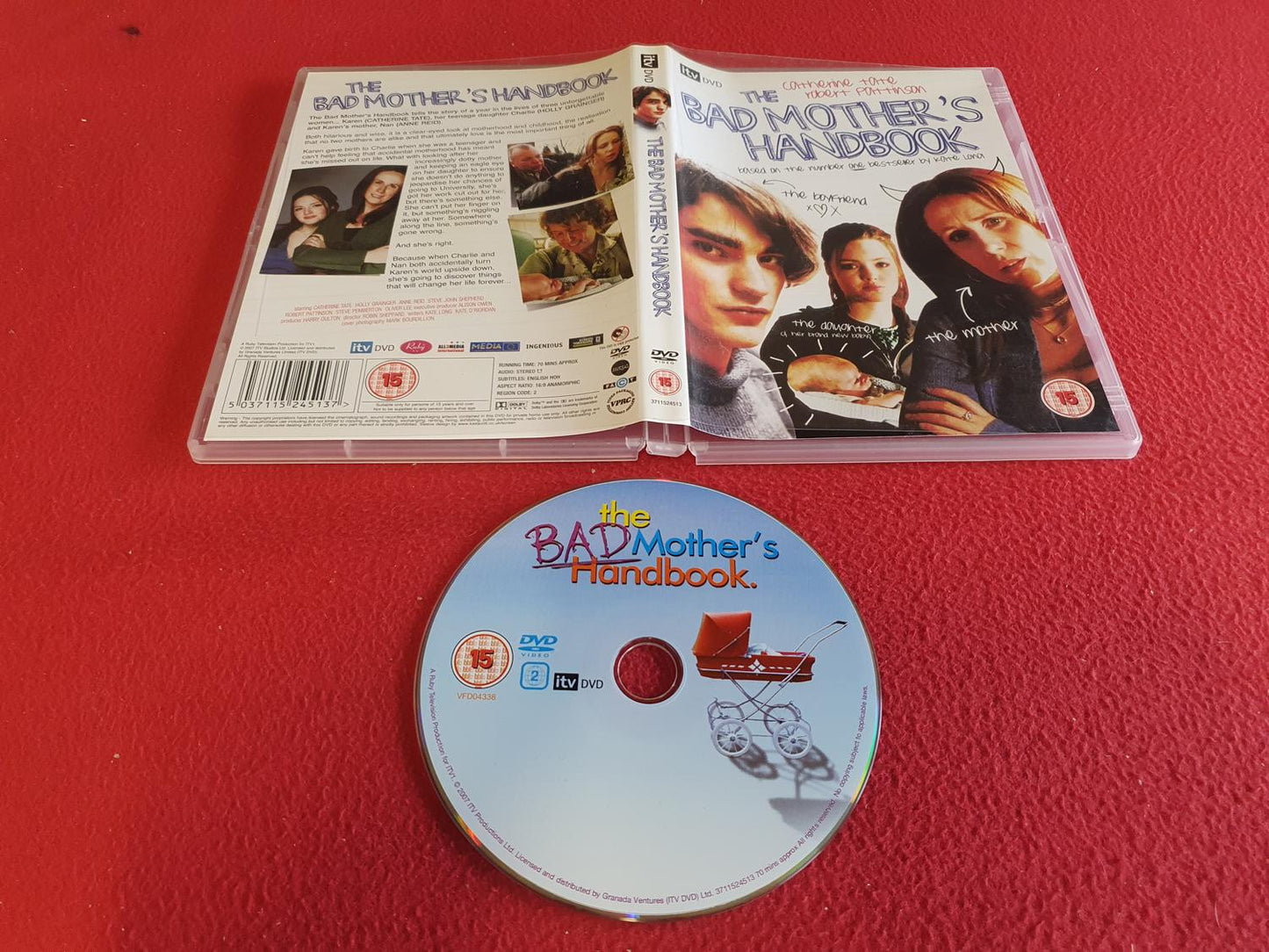 THE BAD MOTHERS HANDBOOK till DVD