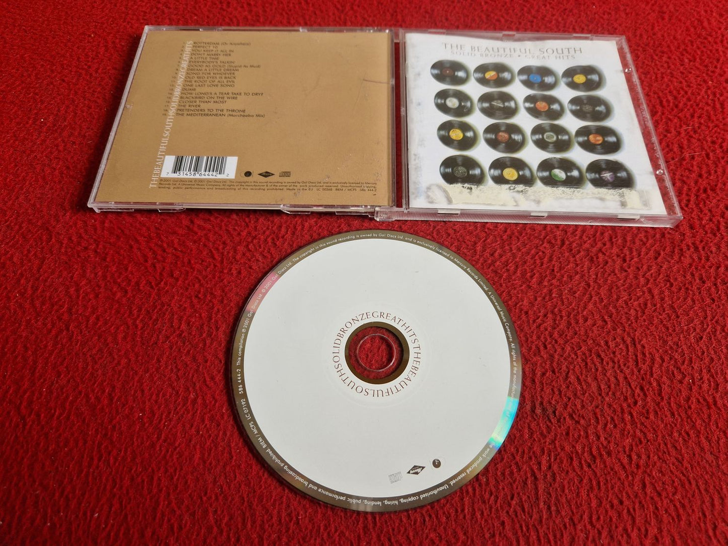 THE BEAUTIFUL SOUTH SOLID BRONZE GREAT HITS CD