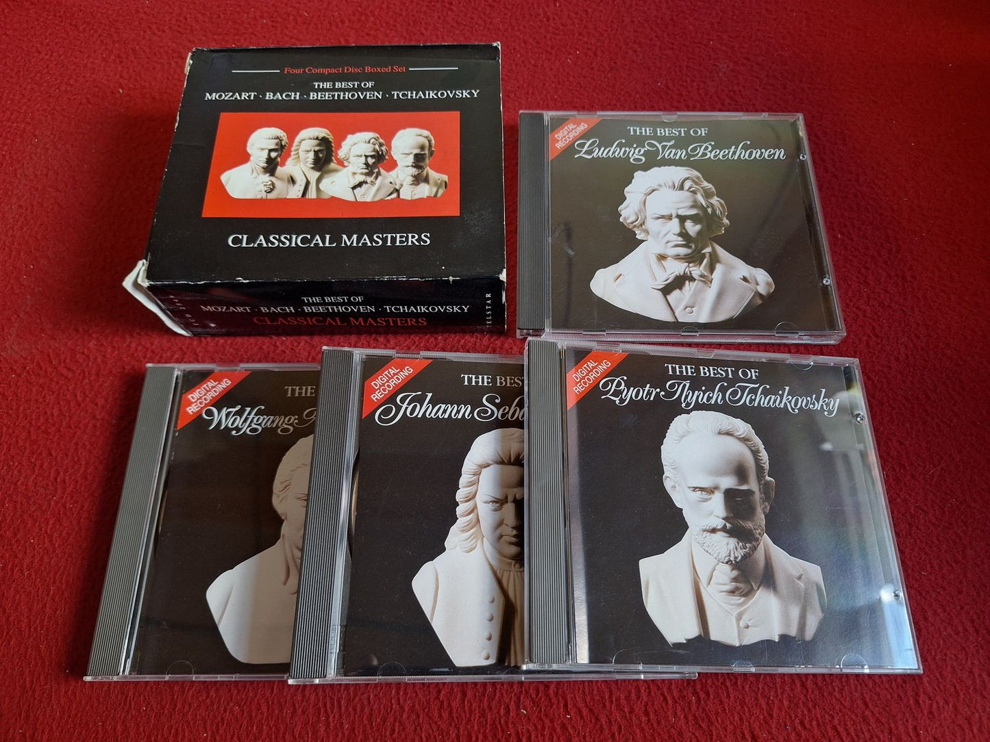 THE BEST OF MOZART / BACH / BEETHOVEN / TCHAIKOVSKY - CLASSICAL MASTERS CD BOX
