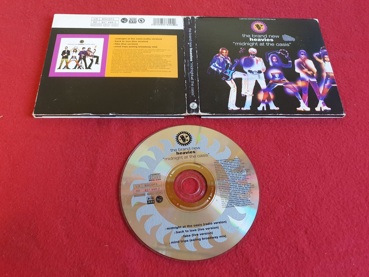 THE BRAND NEW HEAVIES MIDNIGHT AT THE OASIS till CD