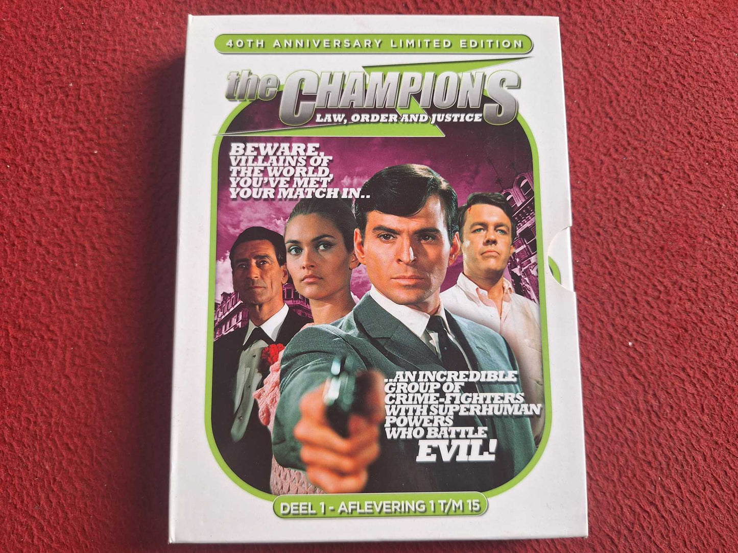 THE CHAMPIONS PART 1 [ HOLLÄNDSK UTGÅVA - ENG. TAL ] BOX DVD