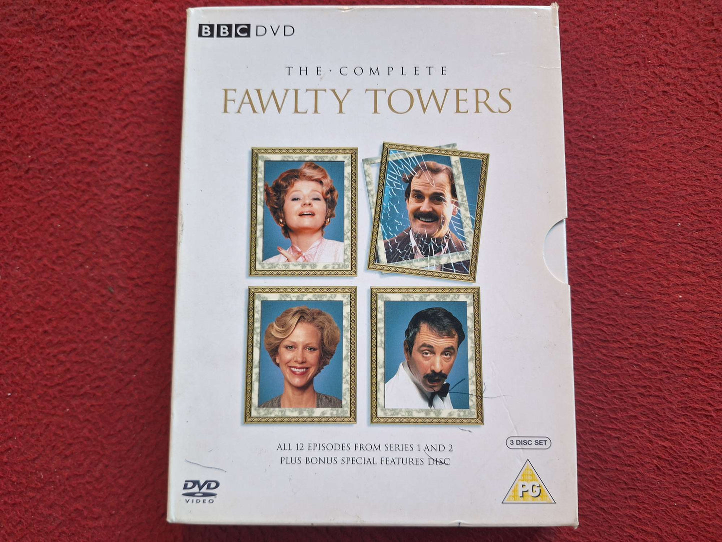 THE COMPLETE FAWLTY TOWERS SERIES 1 & 2 PLUS BONUS SPECIAL BOX DVD