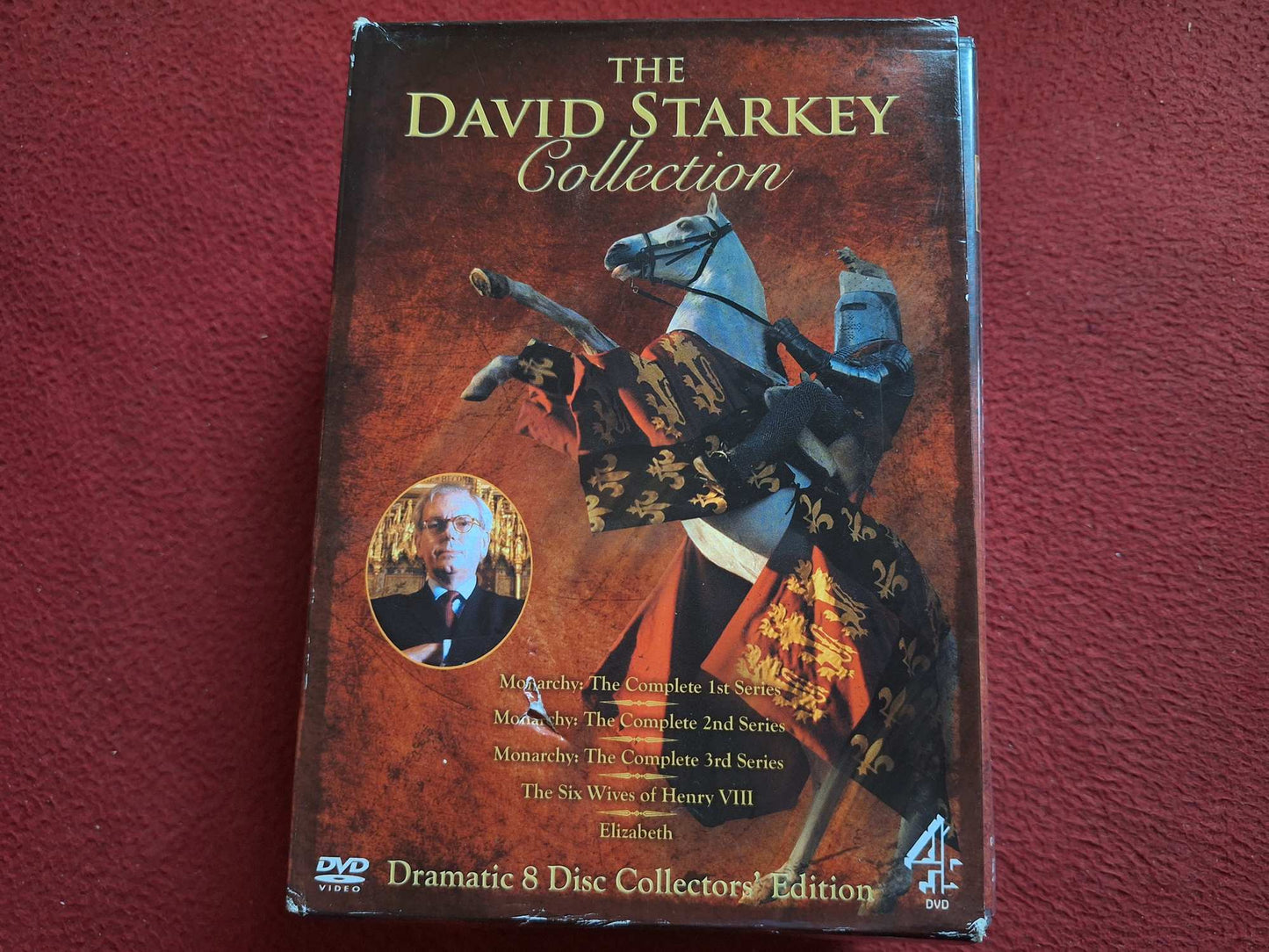 THE DAVEY STARKEY COLLECTION - MONARCHY 1 - 3 / HENRY VIII / ELIZABETH BOX DVD