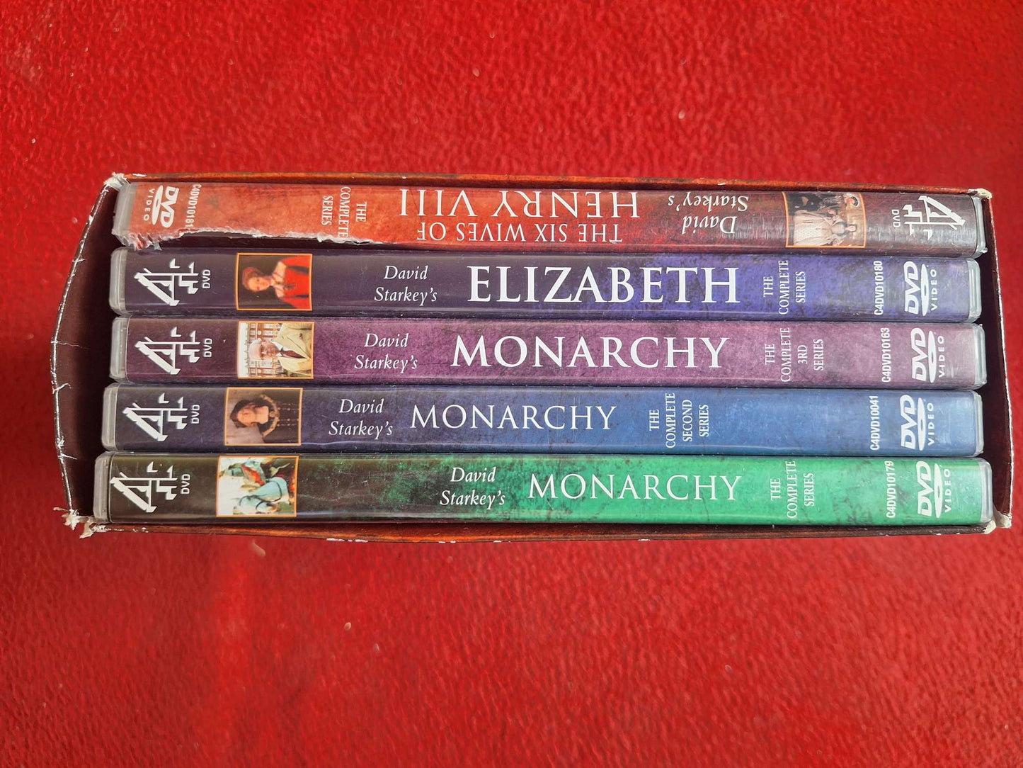 THE DAVEY STARKEY COLLECTION - MONARCHY 1 - 3 / HENRY VIII / ELIZABETH BOX DVD
