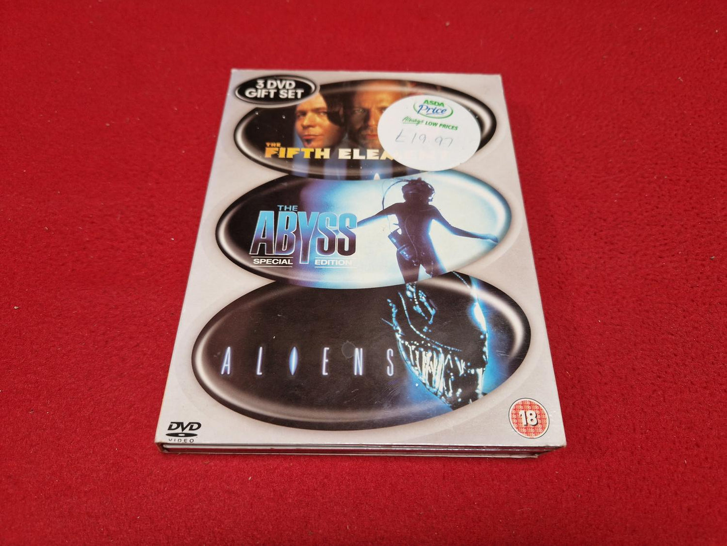 THE FIFTH ELEMENT / THE ABYSS / ALIENS BOX till DVD