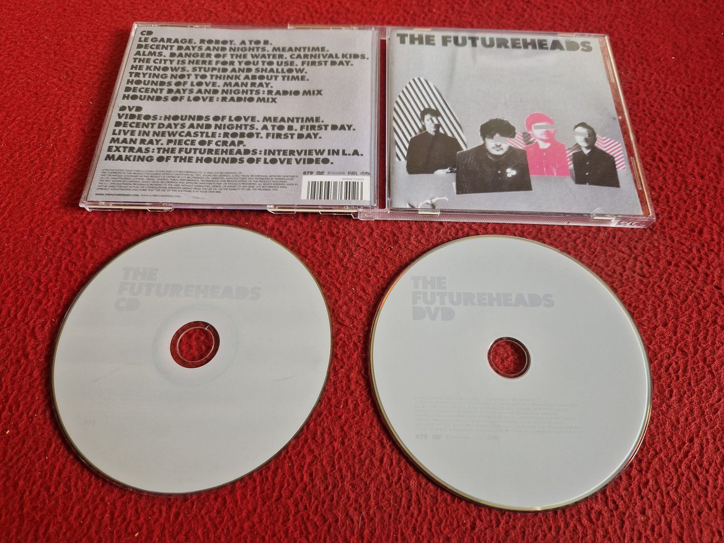THE FUTUREHEADS CD / DVD