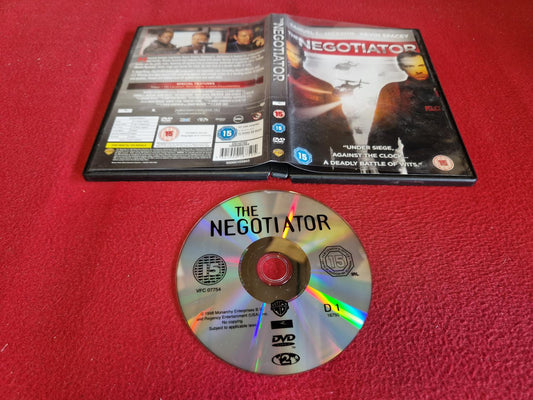 THE NEGOTIATOR till DVD