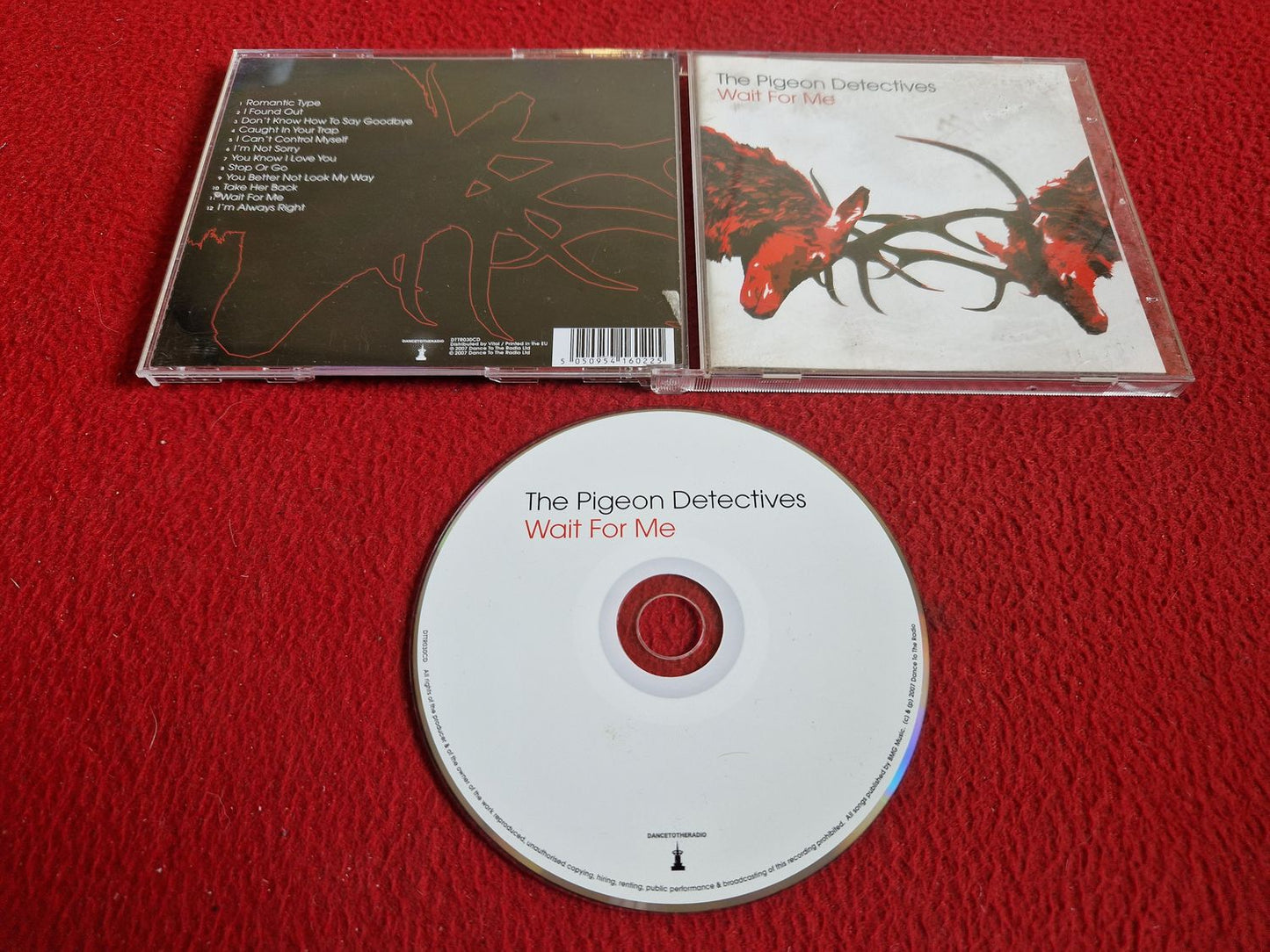 THE PIGEON DETECTIVES WAIT FOR ME CD