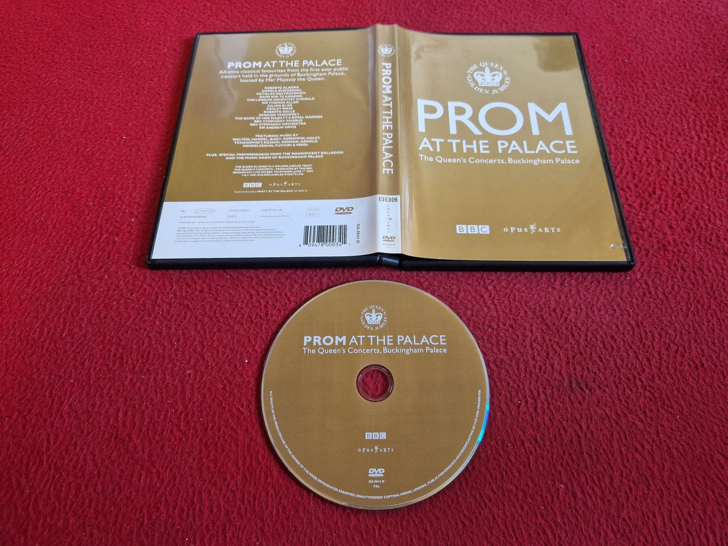 THE QUEENS GOLDEN JUBILEE PROM AT THE PALACE THE QUEENS CONCERTS DVD