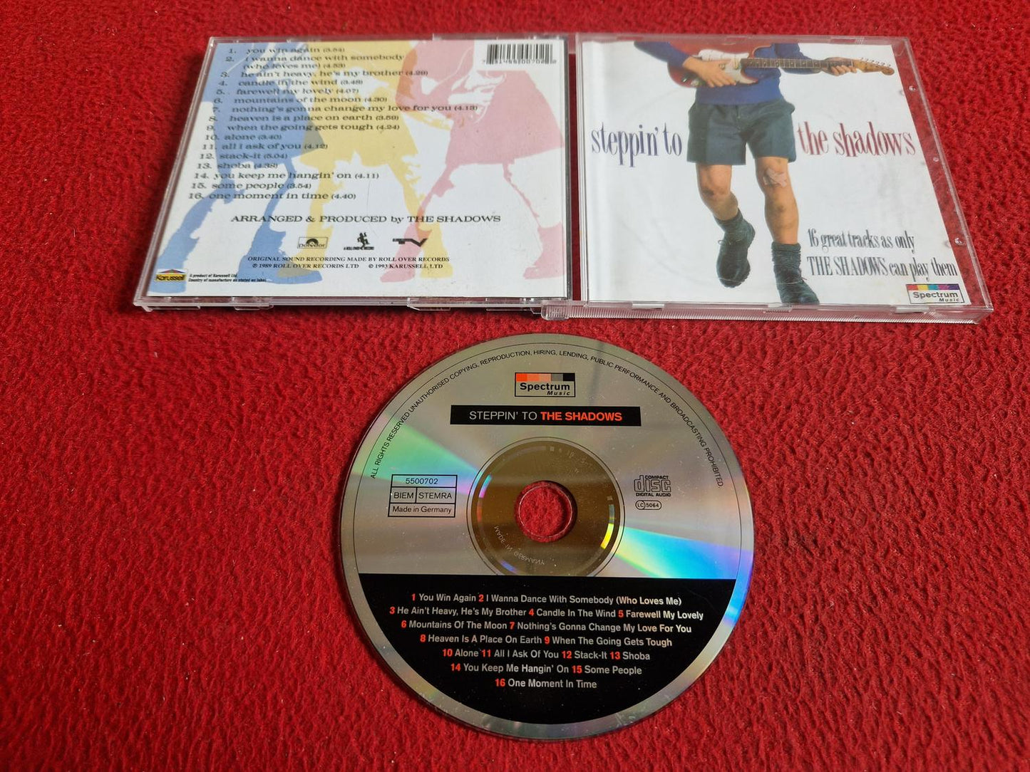 THE SHADOWS STEPPIN' TO CD