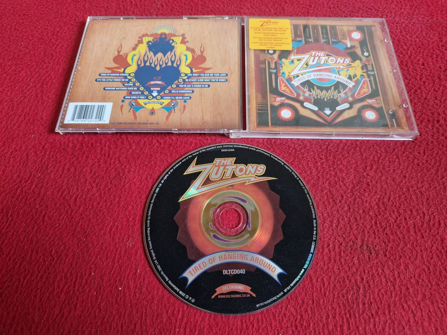 THE ZUTONS TIRED OF HANGING AROUND CD