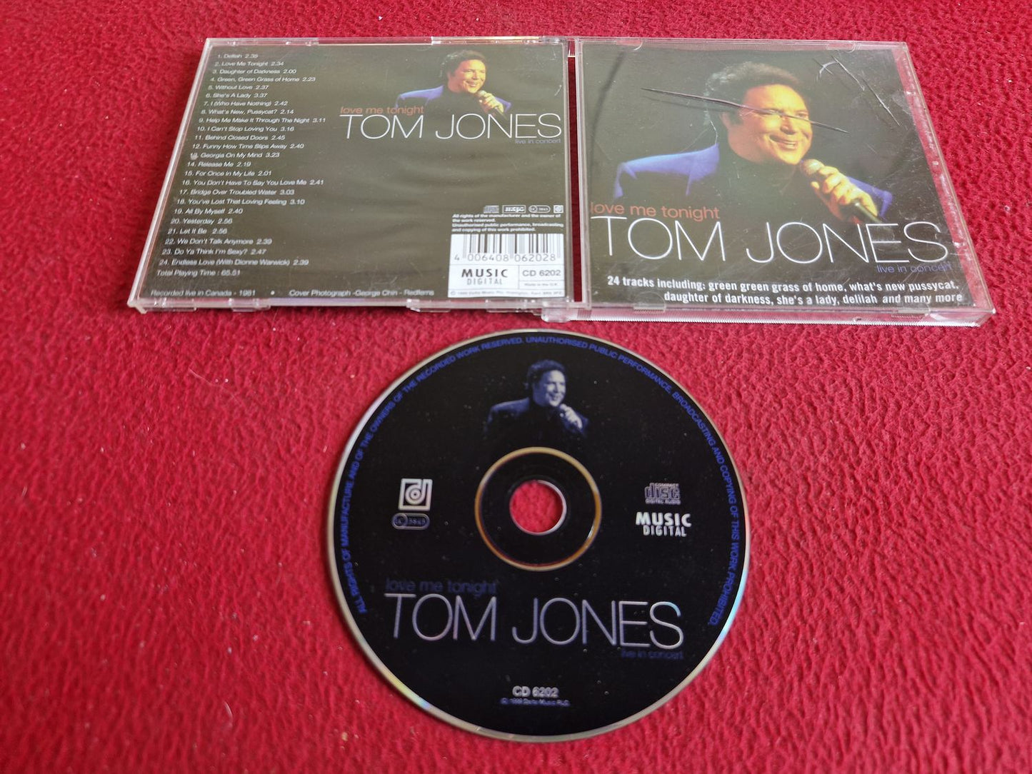 TOM JONES LOVE ME TONIGHT CD