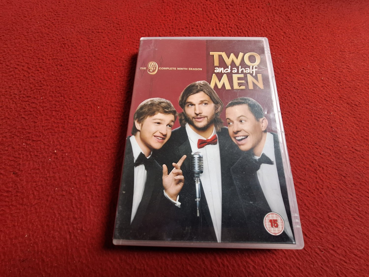 TWO AND A HALF MEN SEASON 9 [ SVENSK TEXT ] BOX DVD