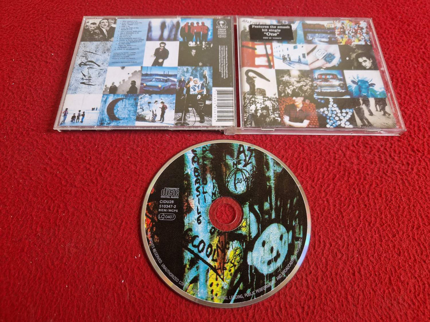 U2 ACHTUNG BABY CD