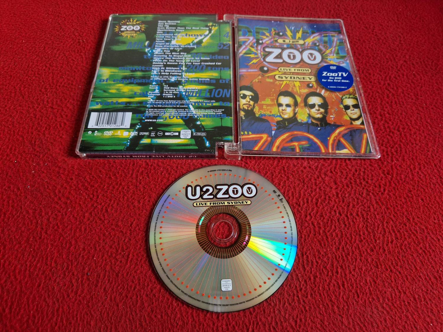U2 ZOO LIVE FROM SYDNEY DVD