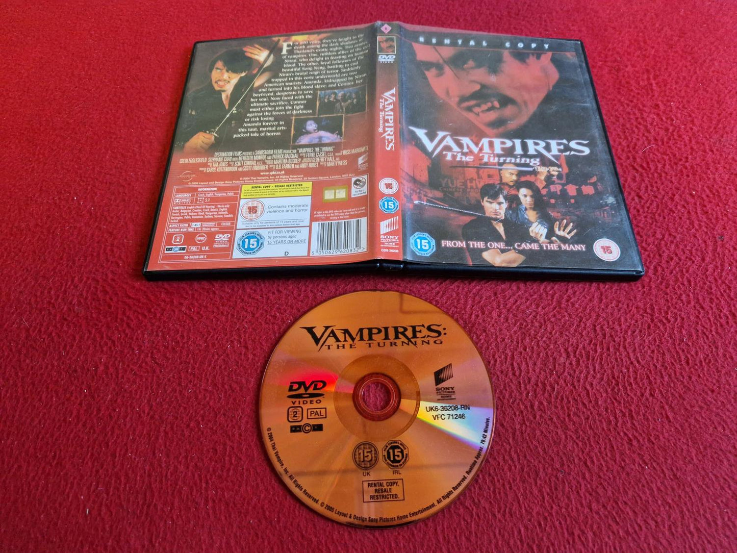 VAMPIRES THE TURNING [ SVENSK TEXT ] DVD