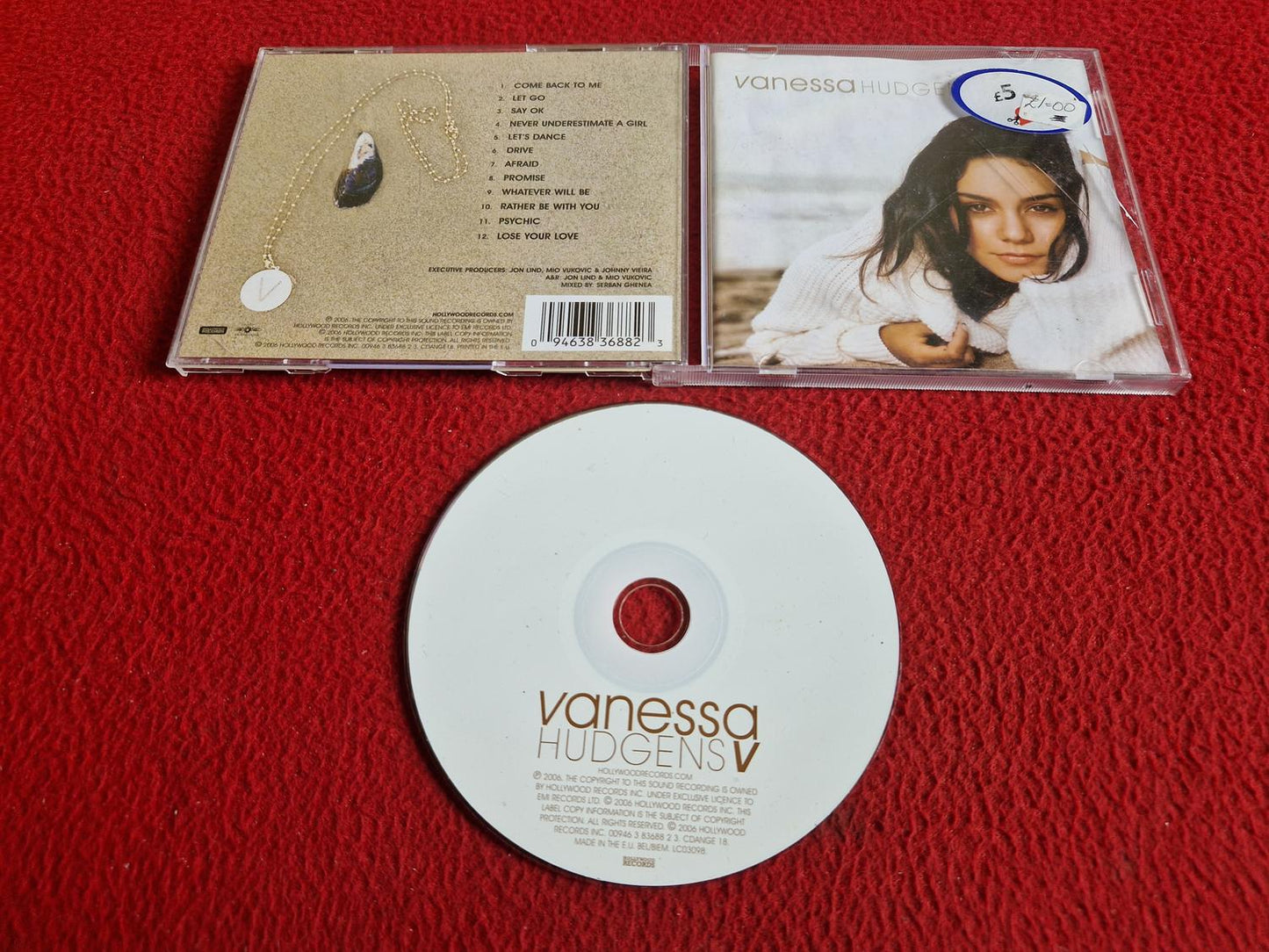 VANESSA HUDGENS V CD
