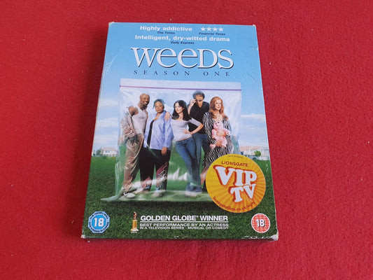 WEEDS SEASON 1 BOX till DVD
