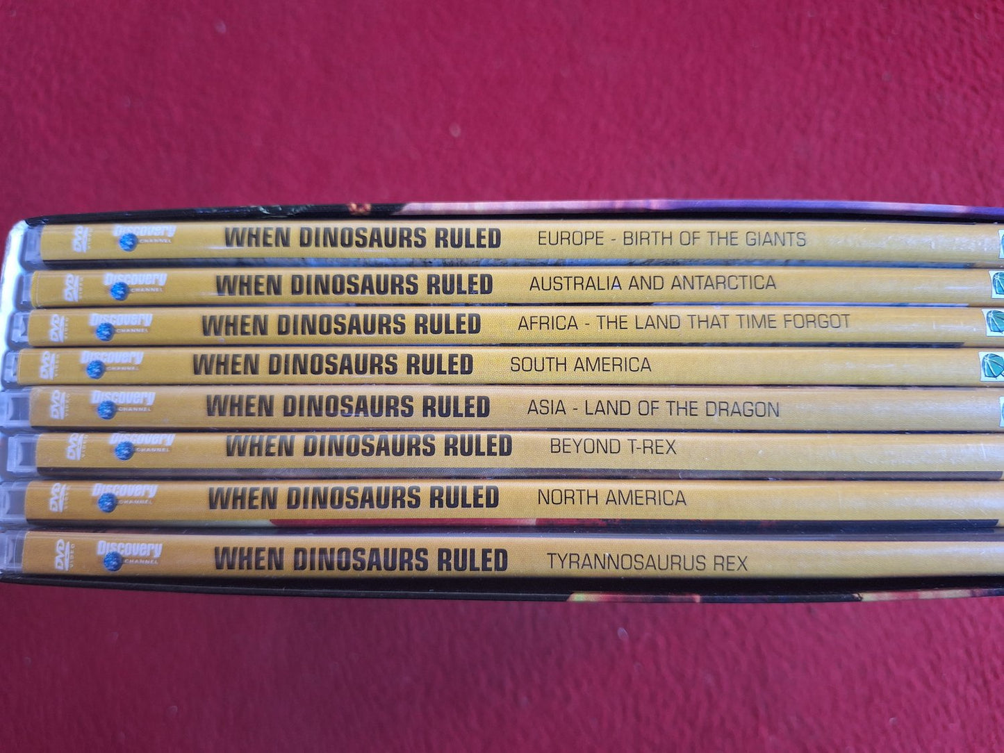 WHEN DINOSAURS RULED 8 DVD BOX SET