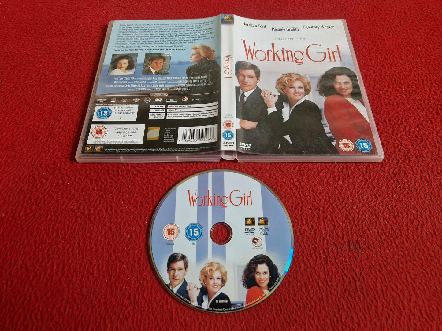 WORKING GIRL [ SVENSK TEXT ] DVD
