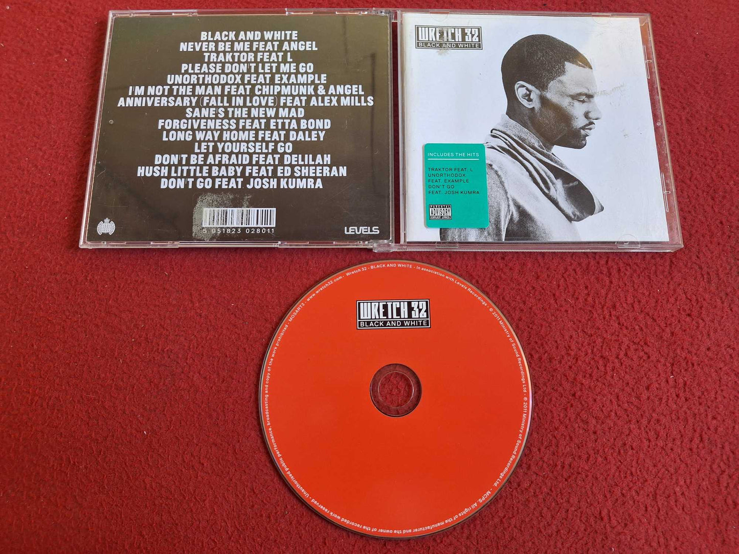 WRETCH 32 BLACK AND WHITE CD