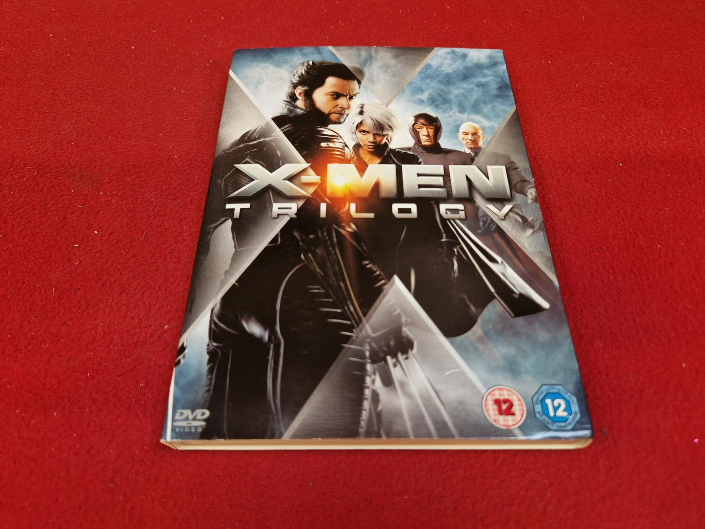 X-MEN TRILOGY BOX till DVD